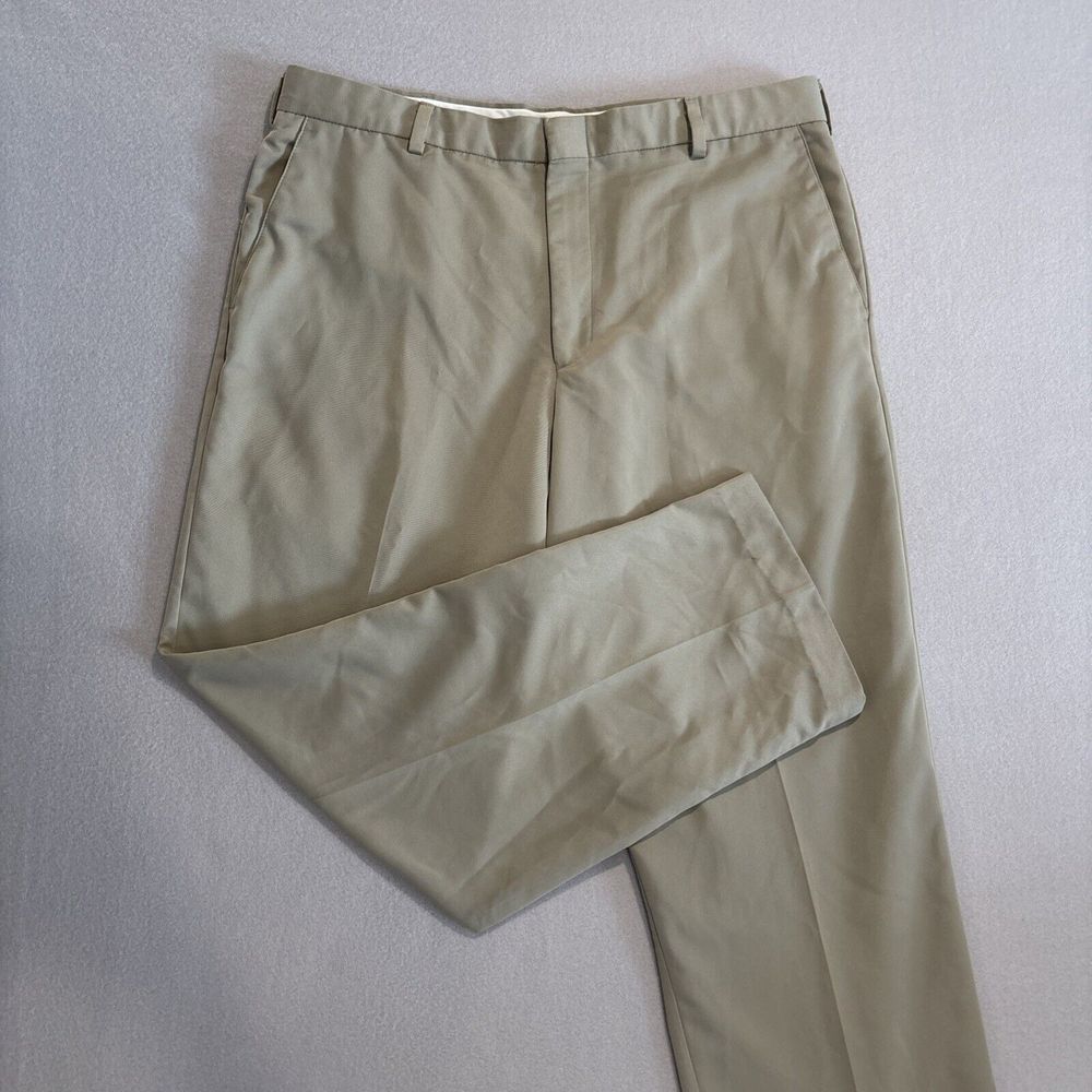 Dockers Golf 38x32 TAN Men's Pants Chino Flat Front Straight Leg EXCELLENT - Picture 3 of 8